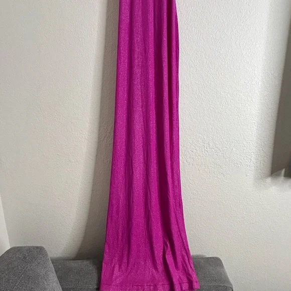 BNWT Skims maxi dress in fuchsia foil - Picture 7 of 16